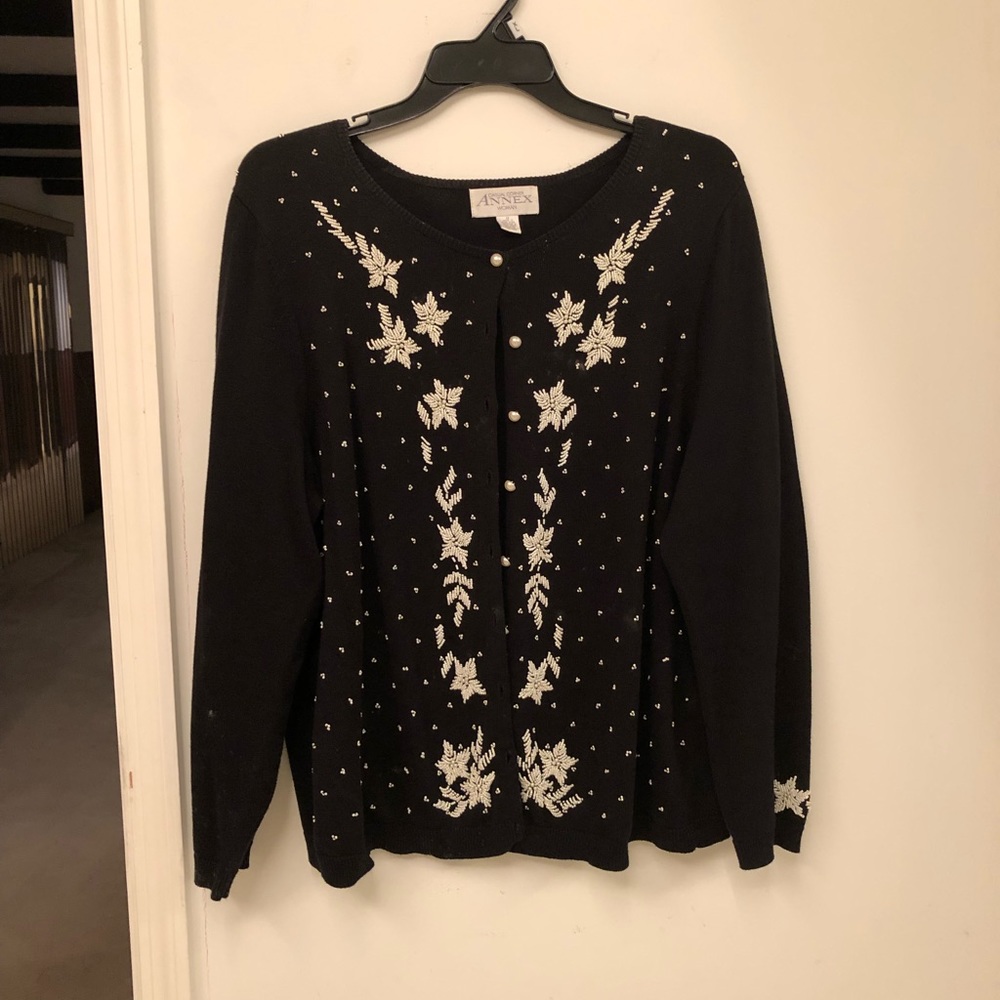 Casual Corner annex sweater Size 18 Black With Beaded Snowflakes. Button up